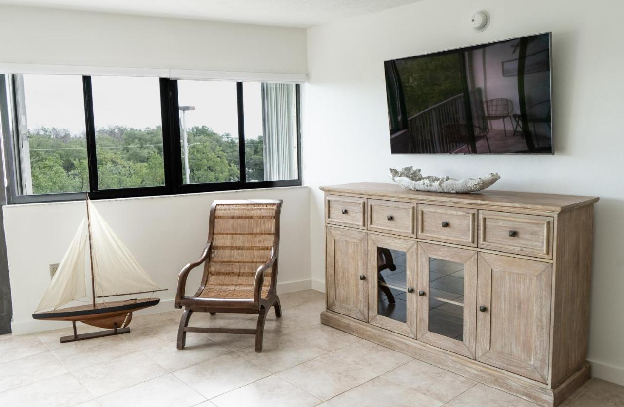 Sea Mist - Oceanfront-Lake-Kayak-Paddleboard-Bike Key Largo Exterior photo